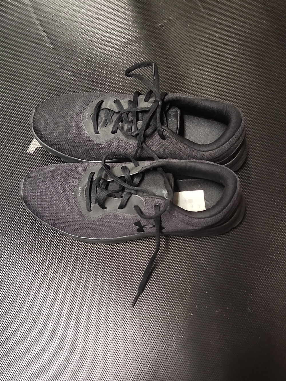 Under Armour Sneakers Mens Size 10
